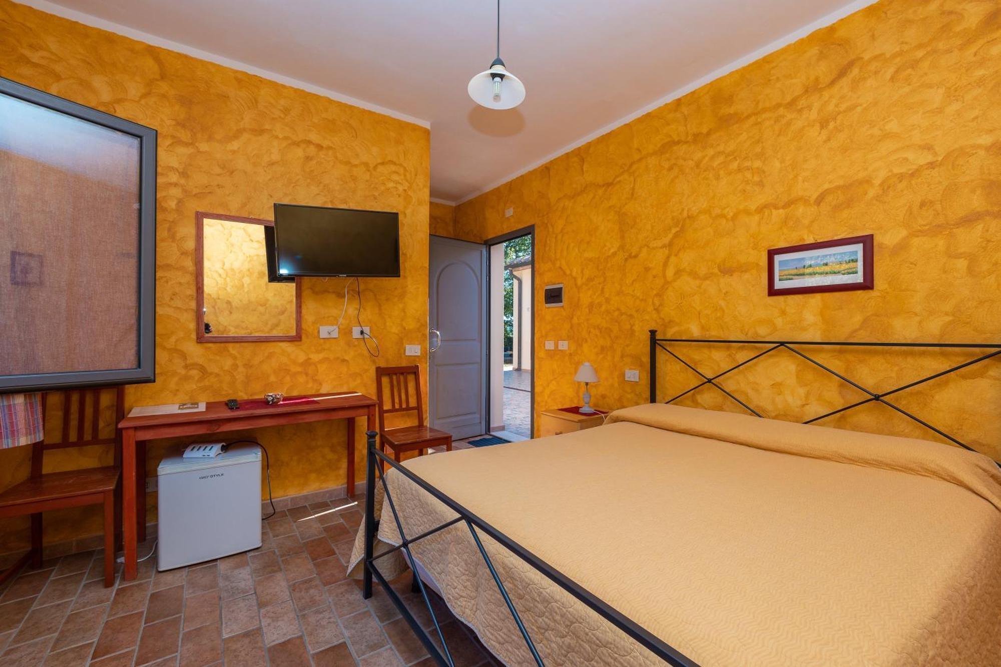 Agriturismo La Meria Semproniano Exterior photo